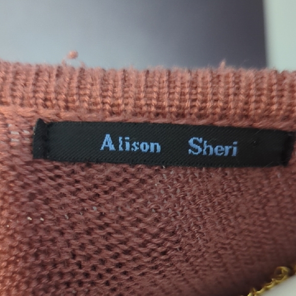 Black and Pink Women's Sweater - Picture 6 of 6